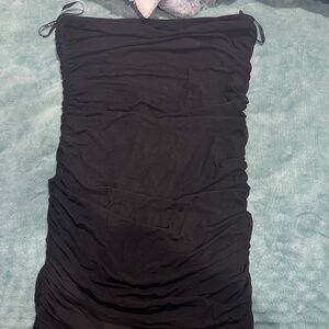 Chic Black Strapless Ruched Dress